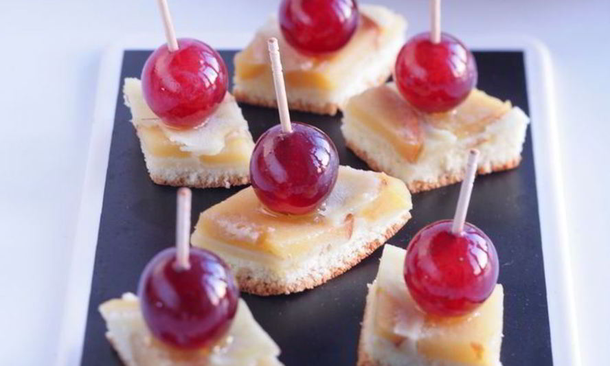 Рецепт шарлотки из детства