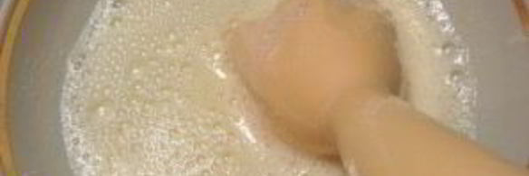 шарлотка на маргарине с яблоками