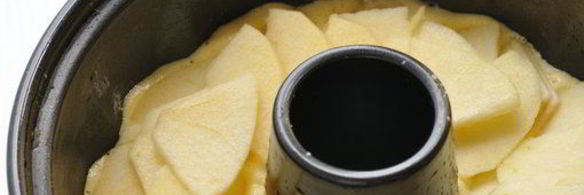 шарлотка с яблоками