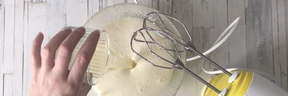 шарлотка с ягодами