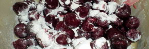 вишневая шарлотка