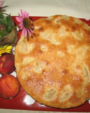 Яблочная шарлотка без яиц