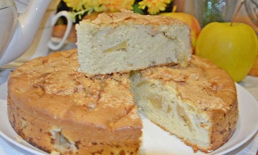 Рецепт яблочной шарлотки классика