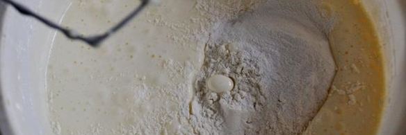 яблочная шарлотка, мамина, из детства