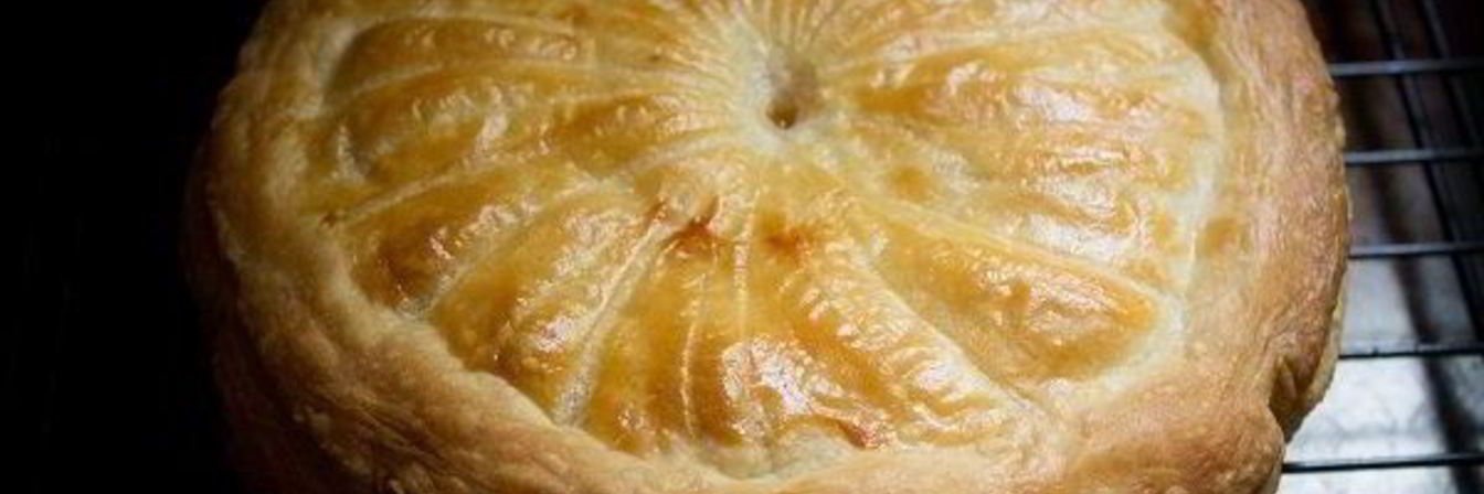 Слойки Питивье