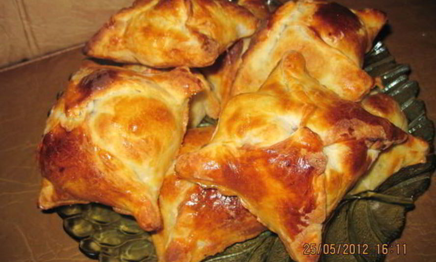 Рецепт слоек с бананом и шоколадом