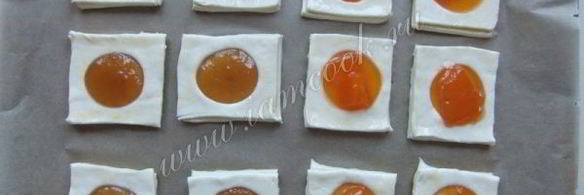 слойки с джемом