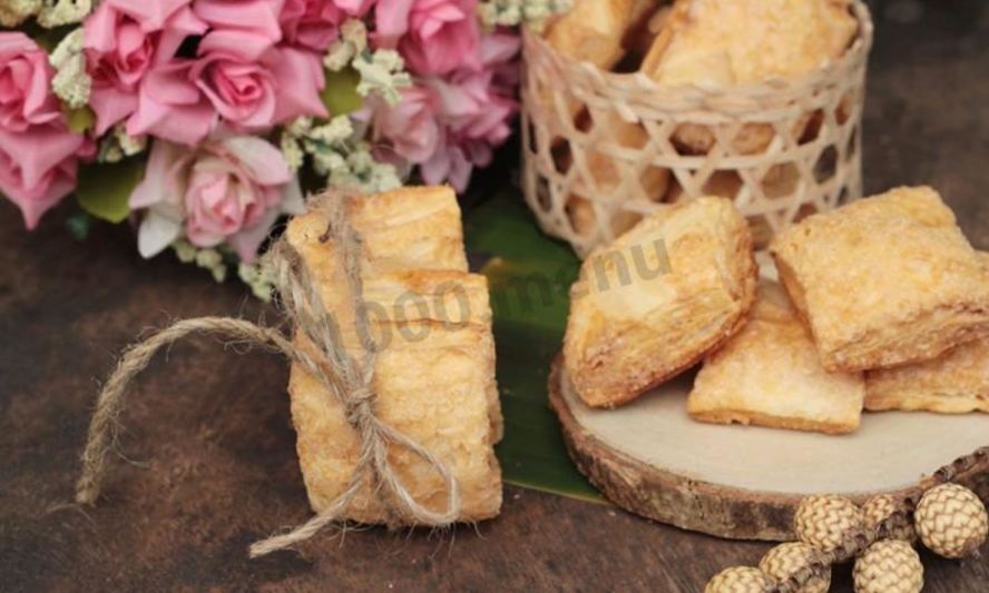 Рецепт слоек с сахаром из слоеного теста