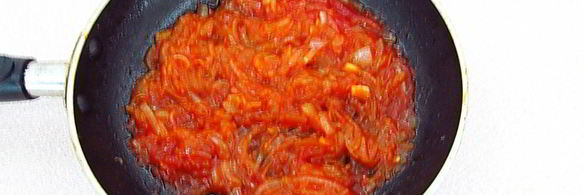 слойки с сосисками