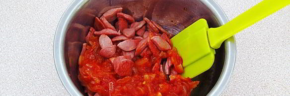 слойки с сосисками