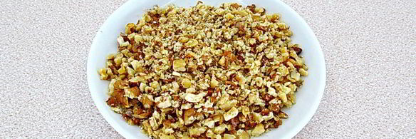 слойки с вареной сгущенкой и орехами