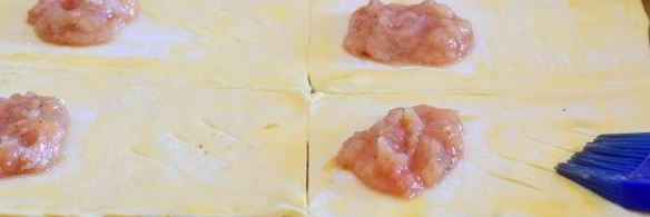 слойки с вареньем из слоеного теста