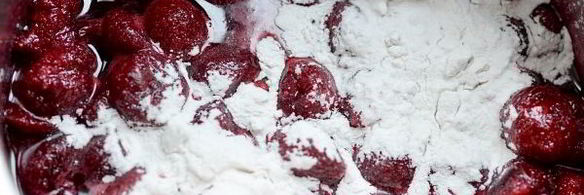 слойки с вишней