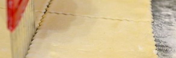 слойки с вишней