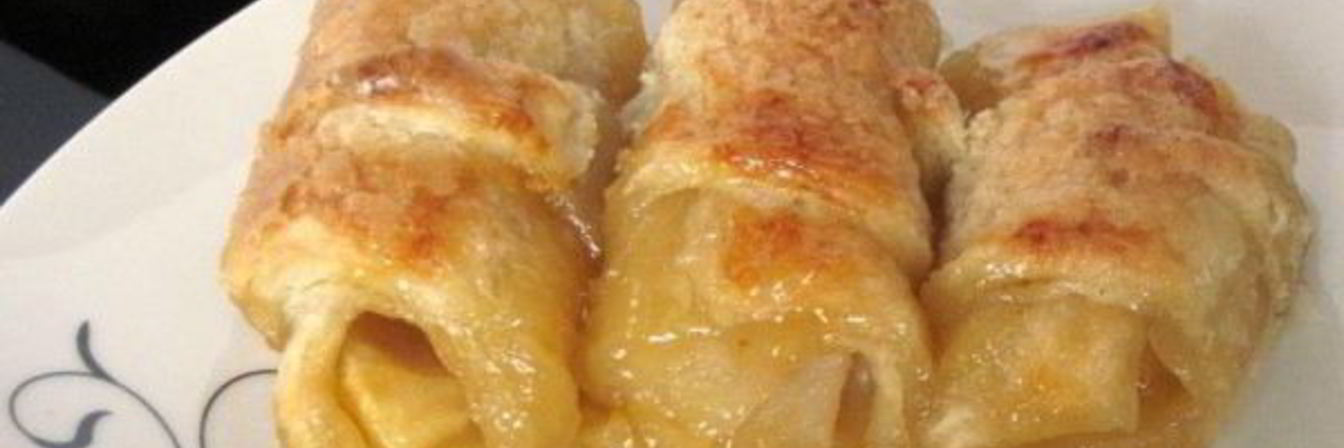 Слойки с яблоками