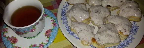 слойки сердечки с клубникой и сыром маскарпоне