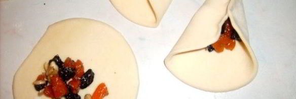 слойки солнце на тарелке