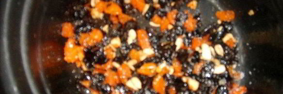 слойки солнце на тарелке