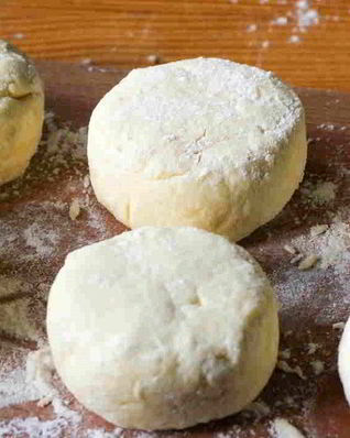 Классические сырники на сковороде