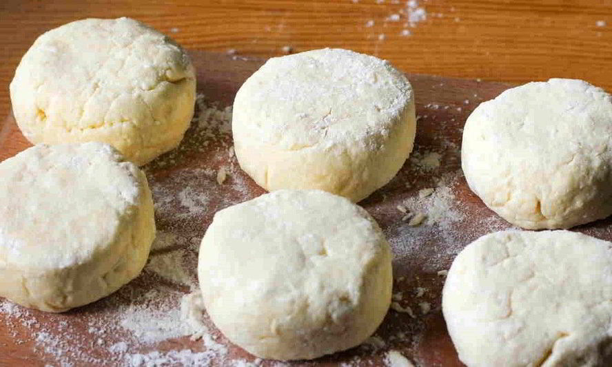 Рецепт классических сырников на сковороде