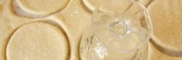 сочни с творогом из песочного теста