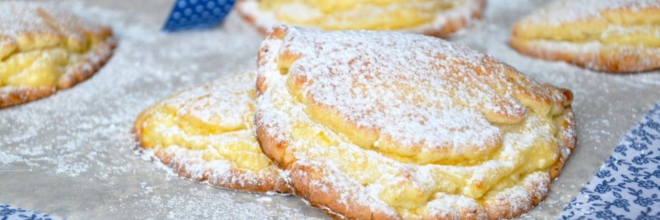 Сочники из песочного теста