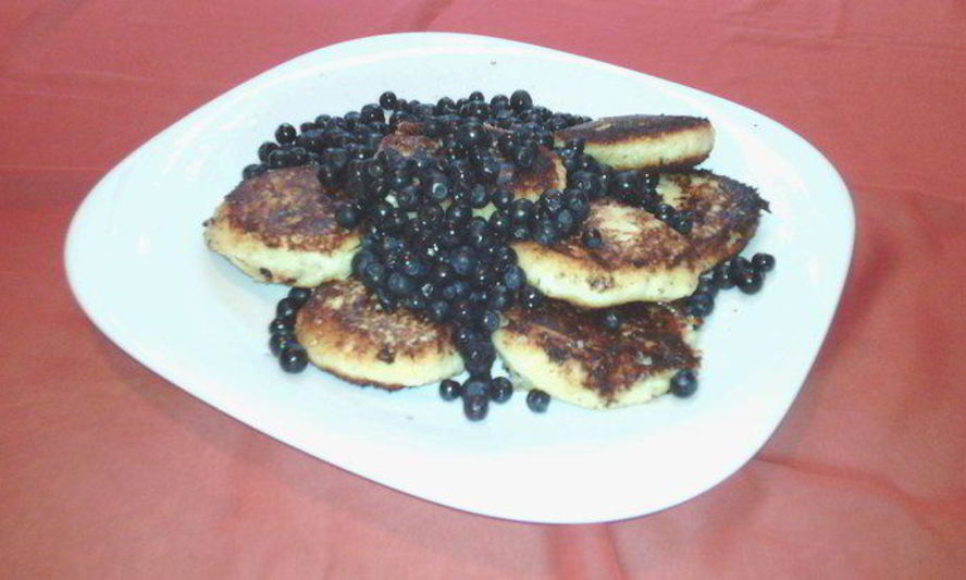 Рецепт сырников с черникой