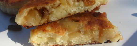 сырники с начинкой из яблок и изюма