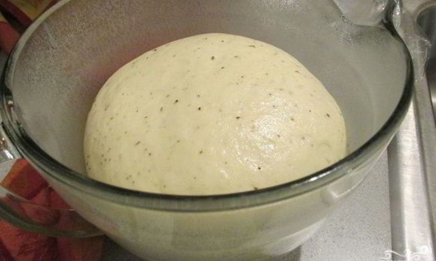 Рецепт быстрого теста на пиццу