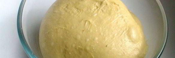 сырная косичка из дрожжевого теста