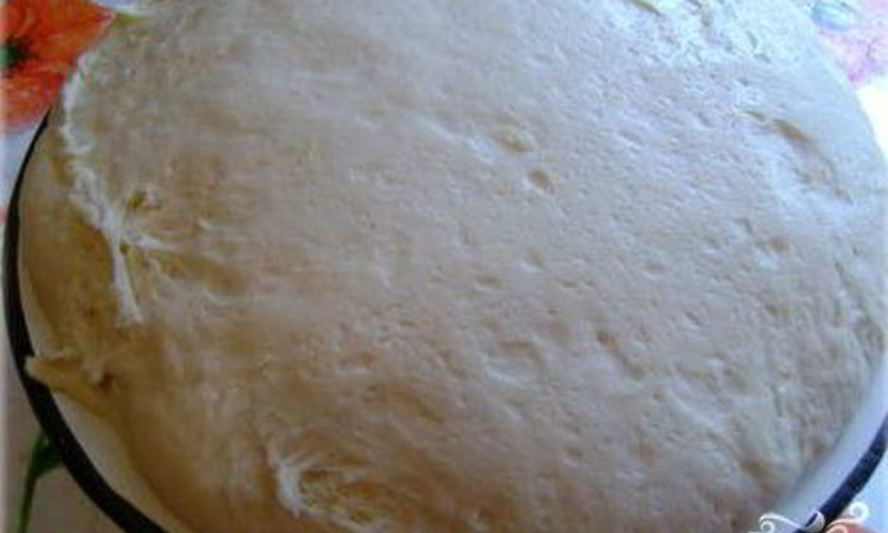 Рецепт теста на кефире с дрожжами