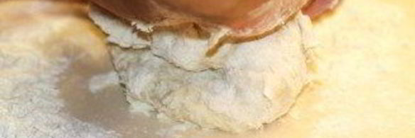 тонкое бездрожжевое тесто для пиццы