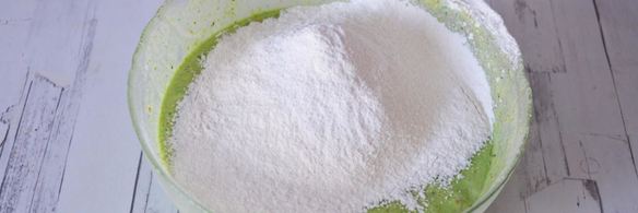 фисташковый торт с малиной