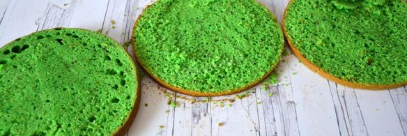 фисташковый торт с малиной