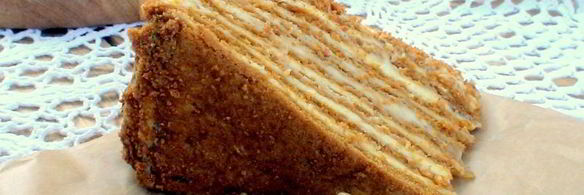 карамельный медовик с апельсиновым кремом