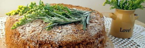 карамельный медовик с апельсиновым кремом