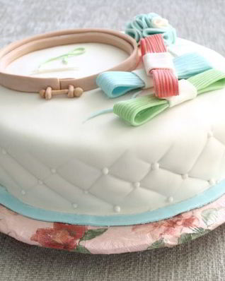 Набор Вышивальщицы Медовый Торт с Заварным Кремом