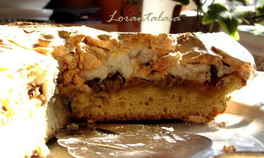 Рецепт песочного торта с конфитюром и грецкими орехами