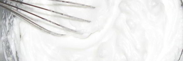 песочный торт с конфитюром и грецкими орехами