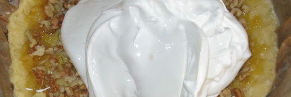 песочный торт с конфитюром и грецкими орехами