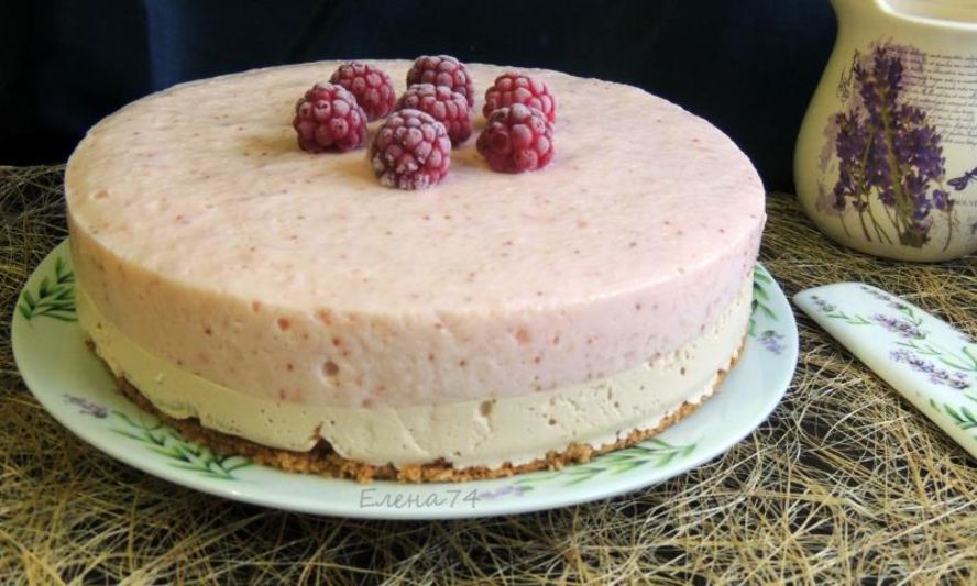 Рецепт шоколадна-ягодного торт без муки