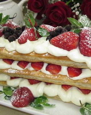 Слоеный торт Мильфей с маскарпоне