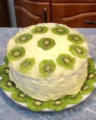 Торт из бисквитных коржей с суфле