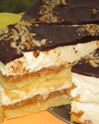 Торт-пляцок Небо на губах