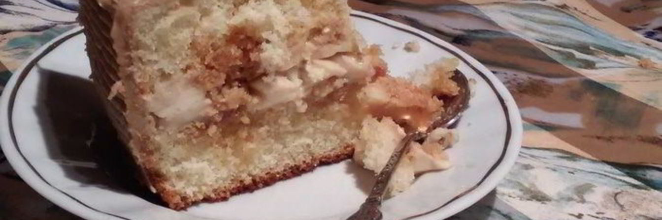 Торт с муссом крем-брюле из мороженого ко дню святых Петра и Февронии