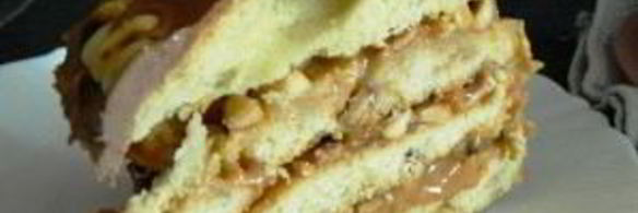 торт сникерс