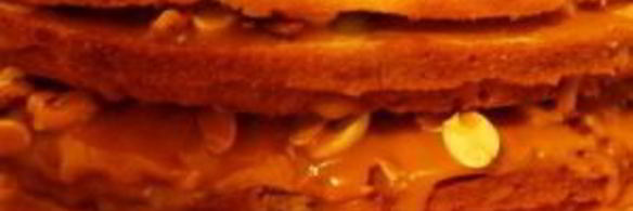 торт сникерс