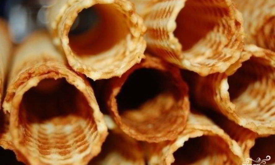 Рецепт хрустящих вафельных трубочек