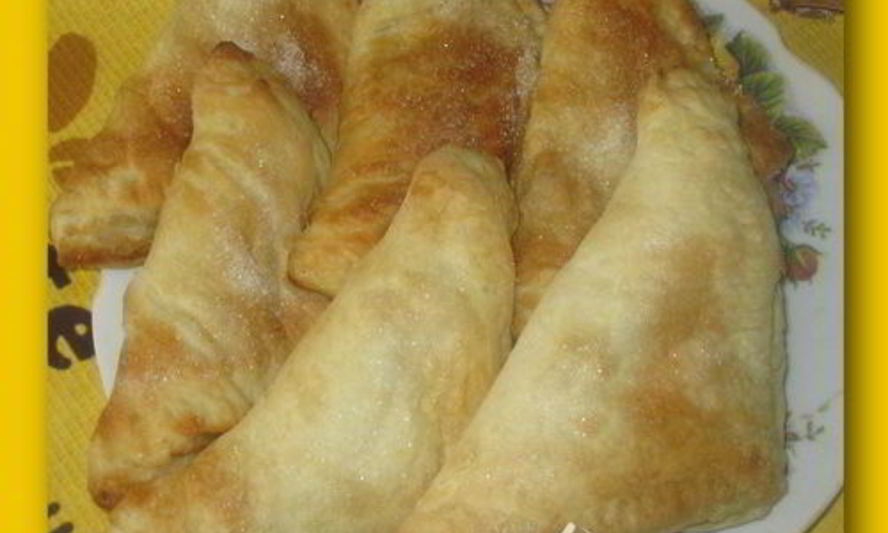 Рецепт яблочных конвертиков с ирисками