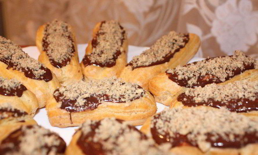 Рецепт эклеров, их же заварные пирожные